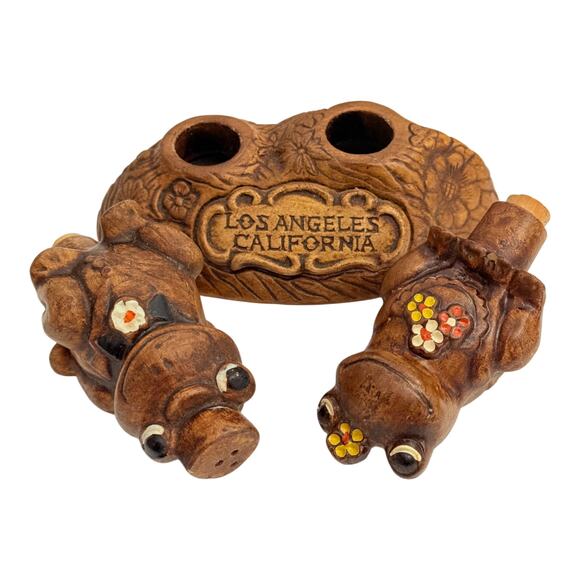 Frogs On A Log Los Angeles California Salt And Pepper Shaker Set Treasure Craft - Picture 5 of 15